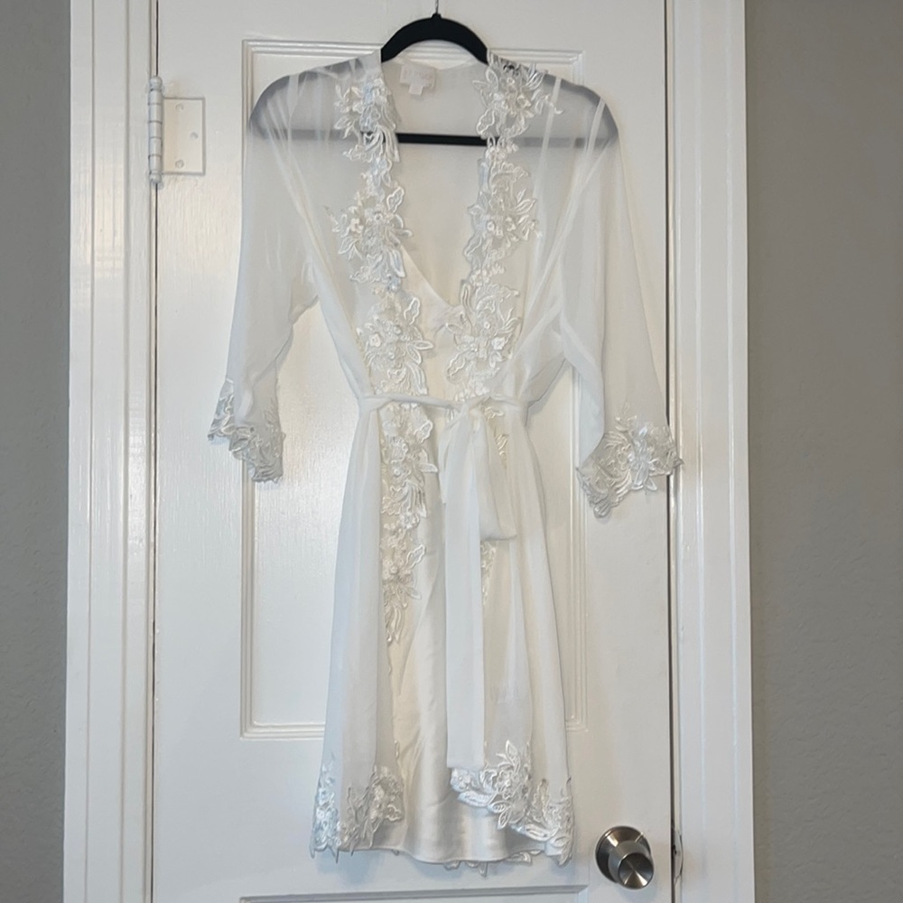 LeRoseGifts Ava Robe -- Sheer Lace Trim Bridal Robe